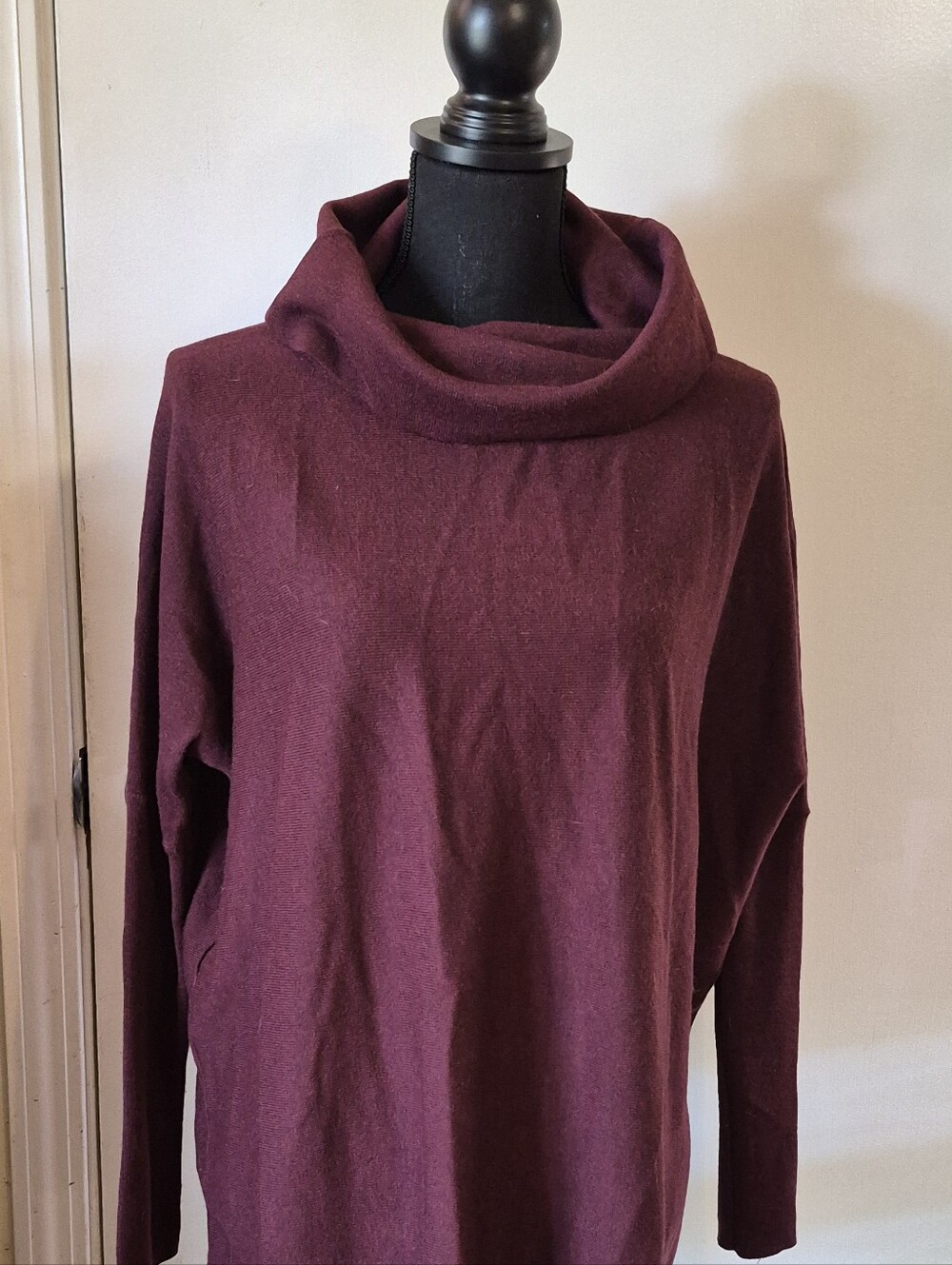Smartwool Women's Cowl Neck Tunic Sweater - Wine